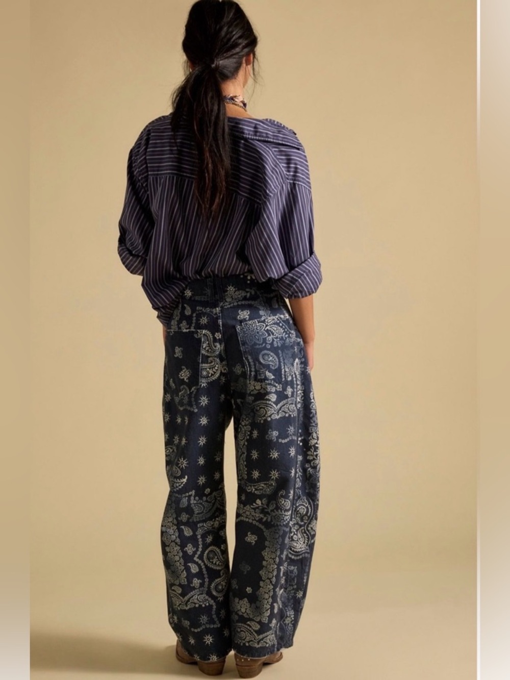 Free People Good Luck Printed Barrel Jeans 🔥 Size 31 - Picture 4 of 5